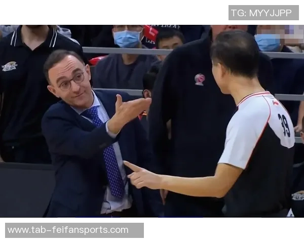 84次犯规109次罚球!广东深圳上演犯规大战的背后玄机 84次犯规109次罚球!广东深圳上演犯规大战的背后玄机